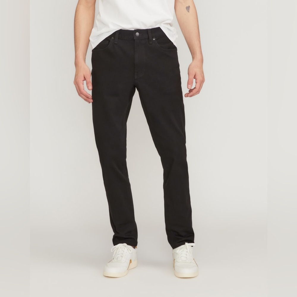 Everlane Men's Slim Jeans in Black